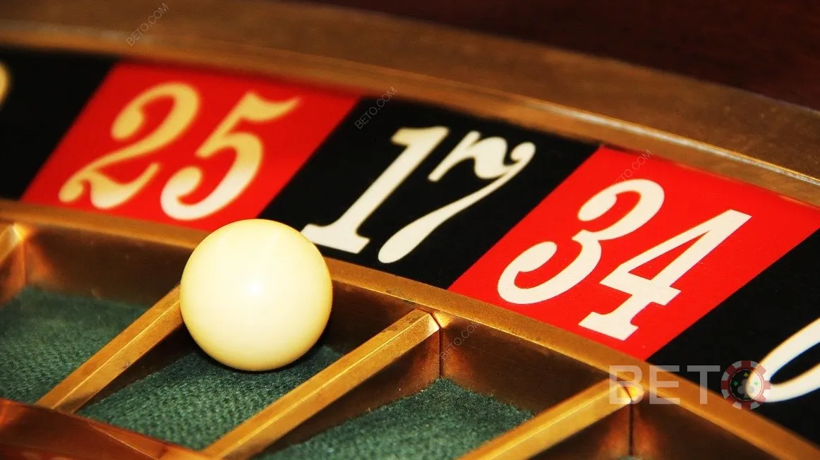 Hướng dẫn về Bánh xe Roulette kiểu Mỹ. Tìm hiểu cách giành chiến thắng khi bạn chơi roulette.