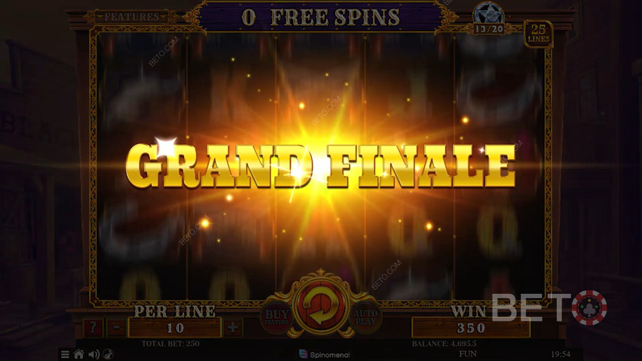 "Grand Finale" kích hoạt vào Vòng quay miễn phí cuối cùng để tăng đáng kể tỷ lệ thắng của bạn