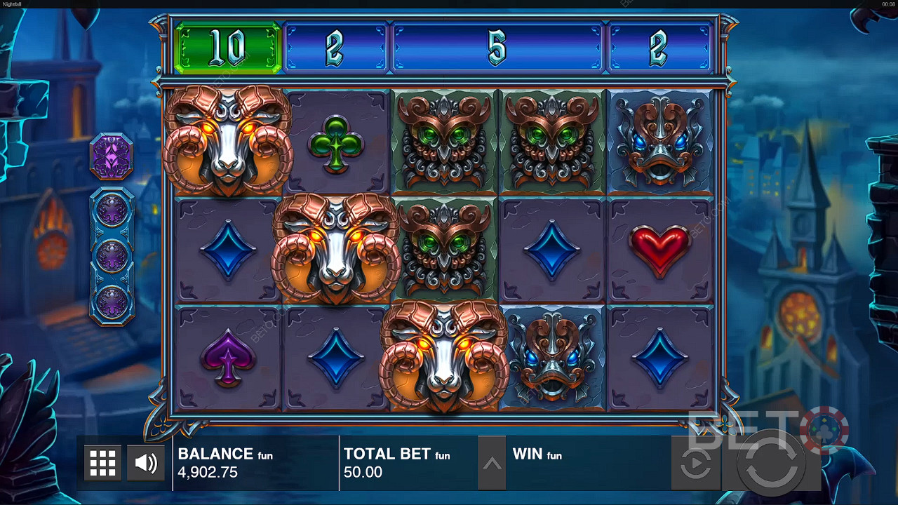Đất phù hợp với các biểu tượng từ trái sang phải để giành chiến thắng trong máy đánh bạc Nightfall