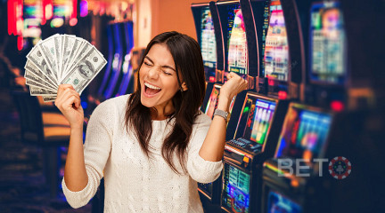 Chơi Slots cướp một tay ở Las Vegas và Trực tuyến.